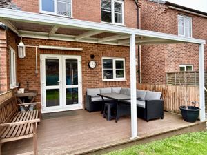 Seating Area- click for photo gallery